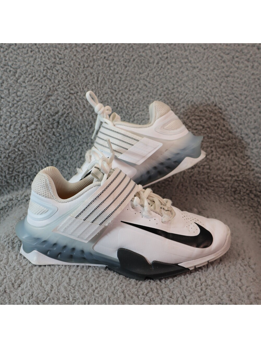 Nike Savaleos White Weightlifting Training sz 4.5 CV5708-100
